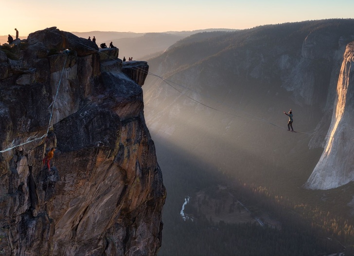 National Geographic выбрал лучшие фото 2018&nbsp;года. Глядя на&nbsp;них, жалеешь, что фотограф&nbsp;&mdash; не&nbsp;ты